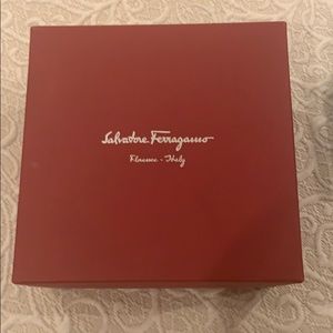 Salvatore Ferragamo box